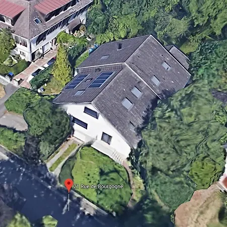 Dans Un écrin De Verdure, 4 étoiles, Calme, Neuf, Idéalement Situé, Avec Jardin Privatif, Strasbourg Sud